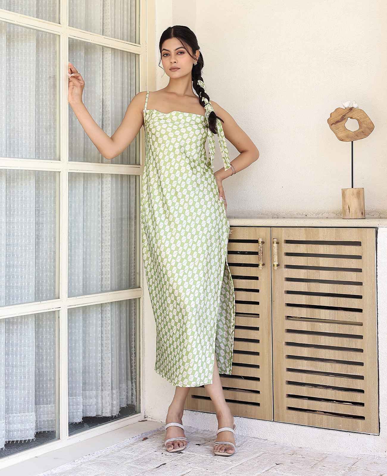 Mod Muse - Back Midi Dress
