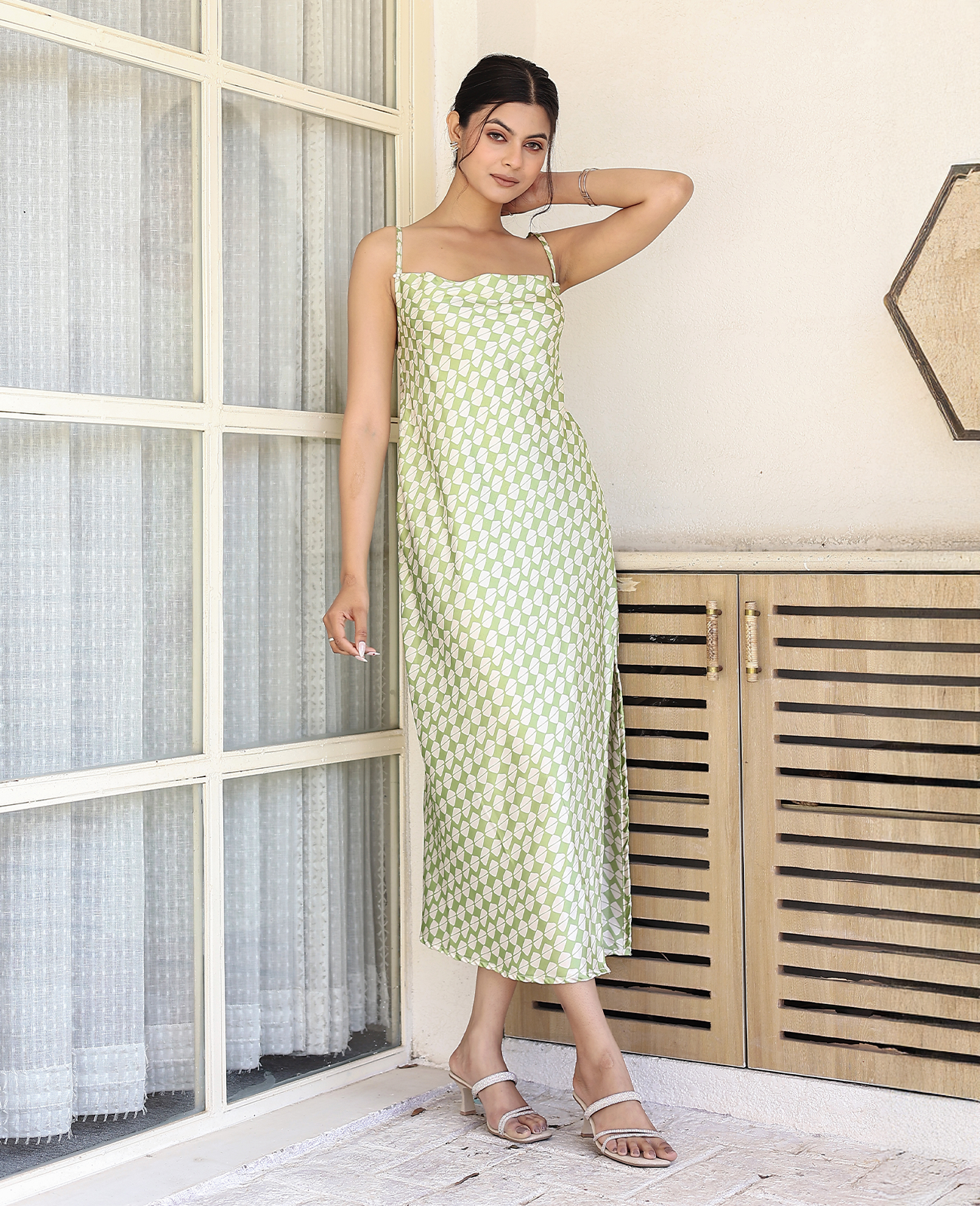 Mod Muse - Back Midi Dress